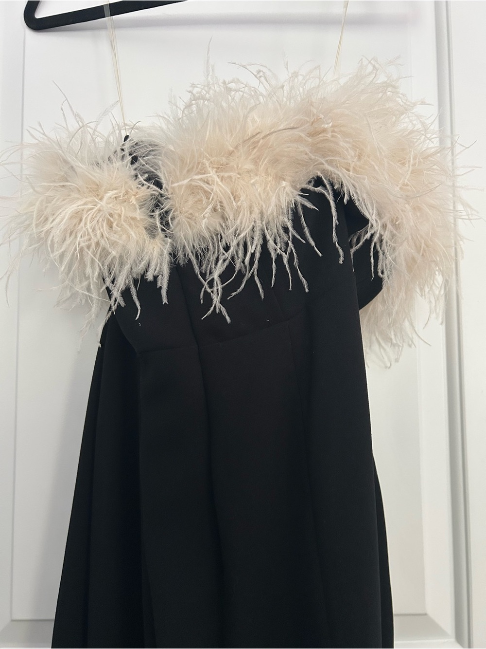 House of CB Sarai Strapless Feather Dress with Thigh Slit - Picture 10 of 11